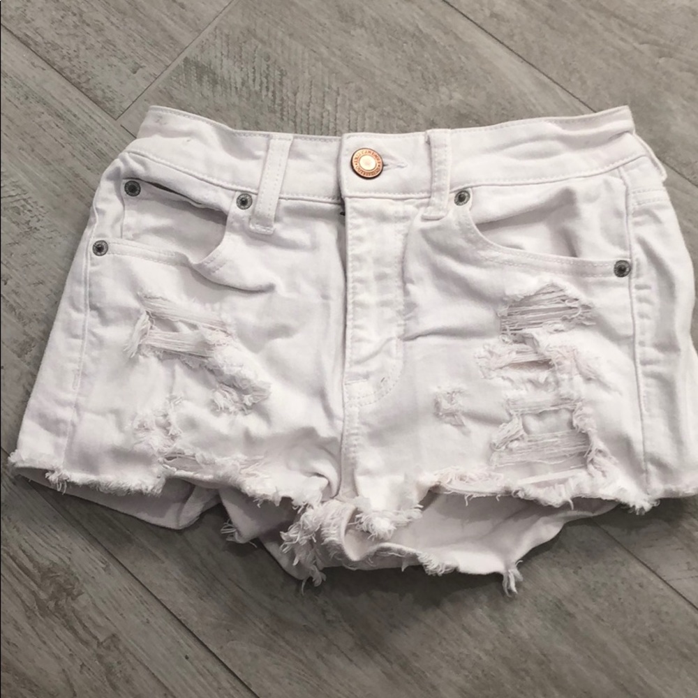 White distressed American Eagle Shorts